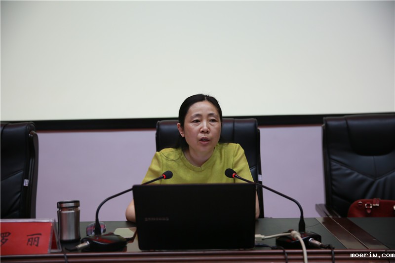市委党校副校长罗丽教授.jpg