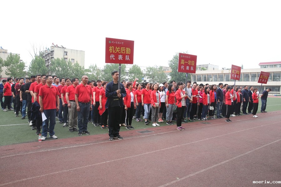 01.jpg
