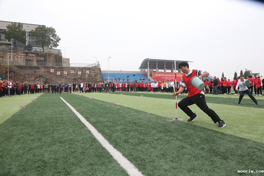09.jpg